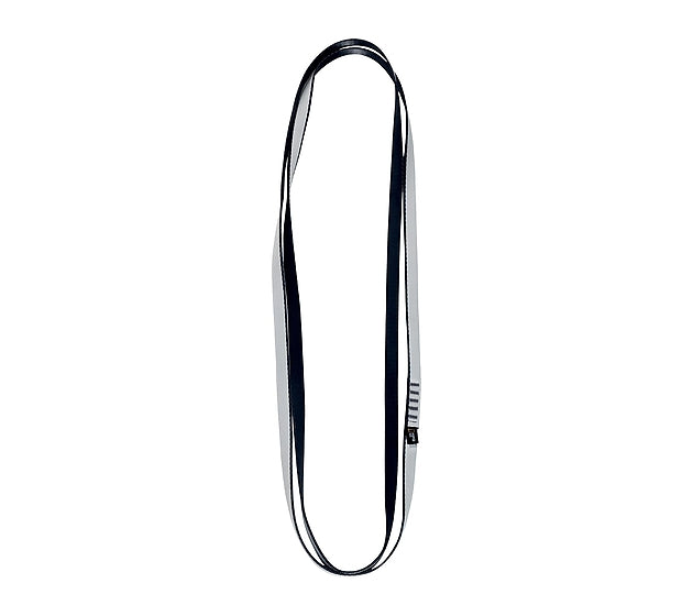 Schwarze Singing Rock Open Sling Bandschlinge mit 150 cm Länge und 22 kN Bruchlast für Höhenrettung, Absturzsicherung, Anschlagpunkte, Feuerwehr, THW und professionelle Seilzugangstechnik.