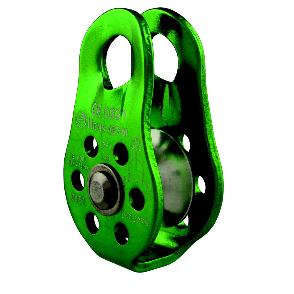 Umlenkrolle der Marke Aliens in grün mit silberfarbener Rolle.